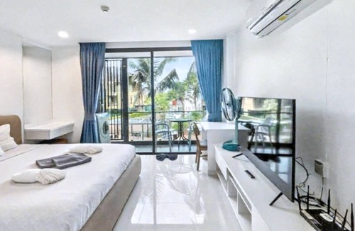 Wichit Apartment | Pixels - Ocean Front Studio With Pool View Cape Panwa