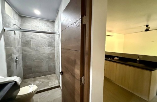 Tarcoles Apartment | Playa Mantas studio, AC, Parking