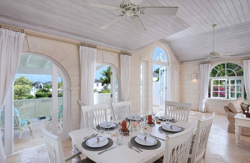 Merlin Bay Villa | Please Inquire Before Booking – Luxury Villa