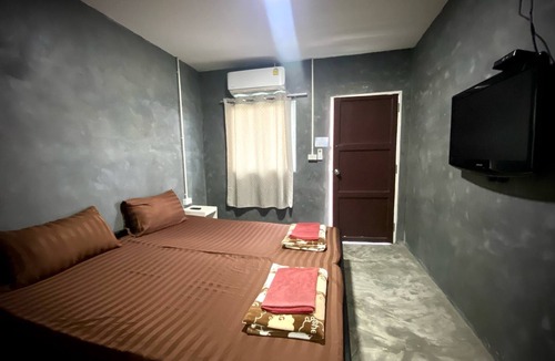 Amphawa House | Ploynam Homestay