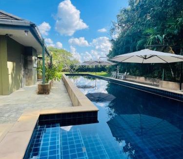 Doi Hang House | Pool Garden Terrace Apartment