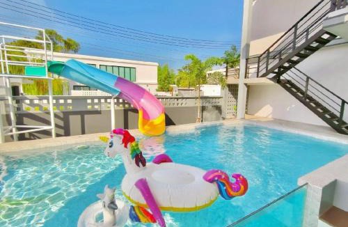 Samut Sakhon Villa | Pool villa Cream Darin