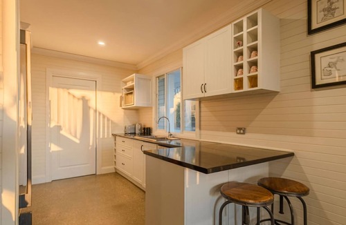 Bangalow House | Possum Ridge House A Tranquil Hinterland Escape
