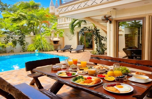 South Pattaya Villa | POTTERLAND Luxury Pool Villa Pattaya Walking Street