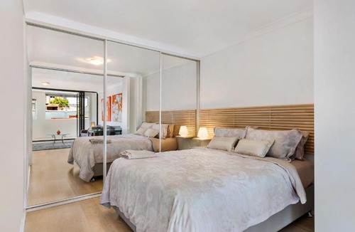 Potts Point Apartment | Potts Point Fully Selt-Contained One-Bedroom Apartment (18MAC)