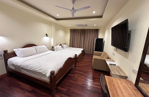 Chang Moi Hotel | Prince Hotel Chiang Mai