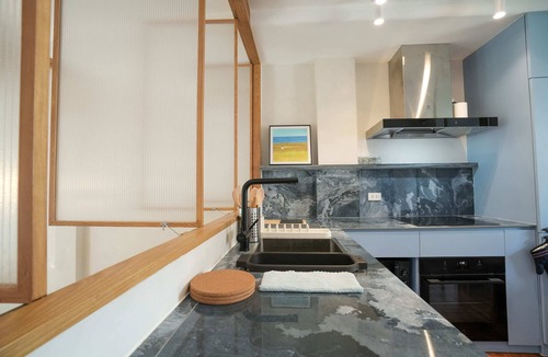 Bouvet Island House | Private 3-Bed Ensuite w/bath Townhouse BTS OnNut