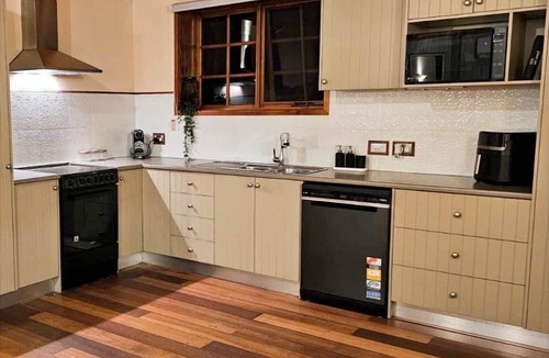 North Richmond House | Private Barn House with Gazebo - Stunning Views