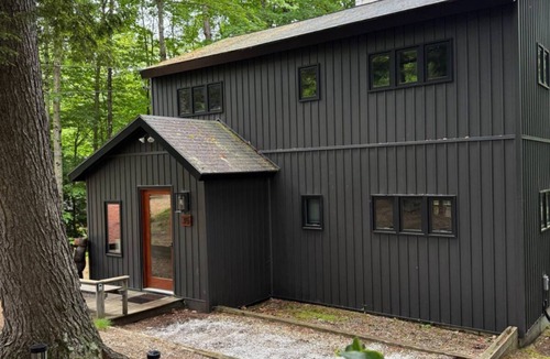 Birchview by the Saco House | Private Saco River Beach access, Storyland & Attitash 3 miles away