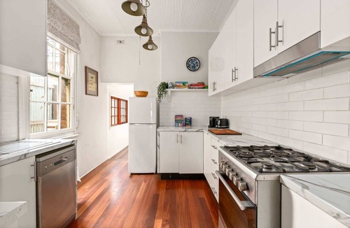 Millers Point House | Quaint 3-Bed Heritage Home in the Heart of Sydney