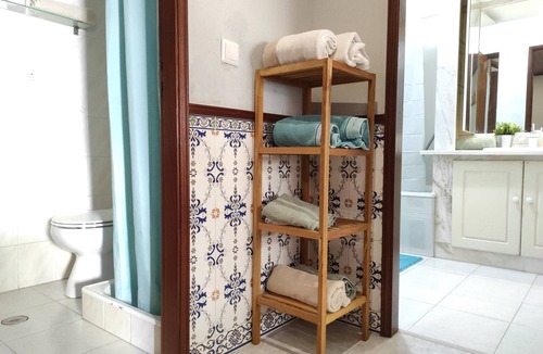 Corroios Apartment | Quarto Privado em Apartamento