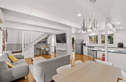 North Tamborine House | Quiet, cozy and calm 3 bedroom house.