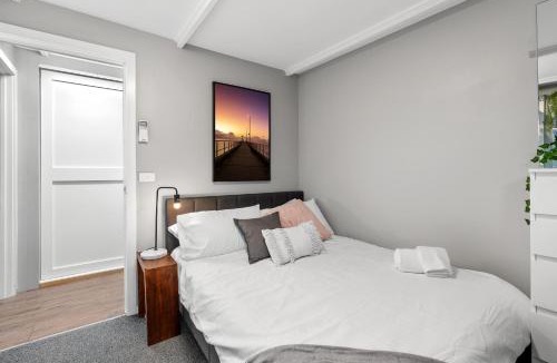Bentleigh House | Quite, quaint & private guesthouse, sleeps 6