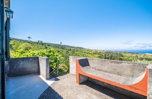 Lombada Velha Cottage | Rainbow Cottage by Madeira Sun Travel