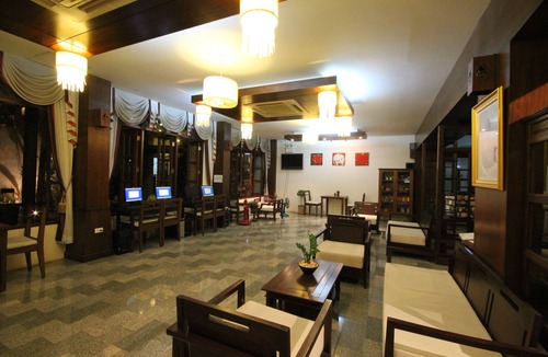 Nong Pa Khrang Hotel | Rainforest Chiangmai Hotel