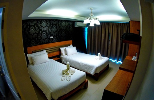 Fai Kaeo Hotel | Rapeepong Resort Nanthai
