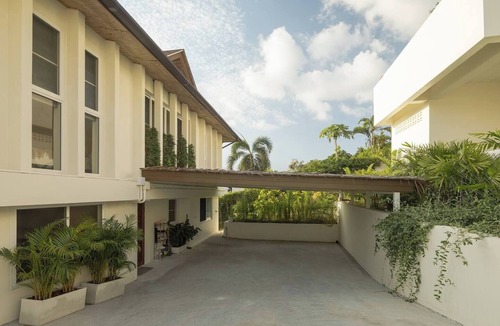 Haad Pleayleam House | Rare 5BR Oasis - 30m to Sea