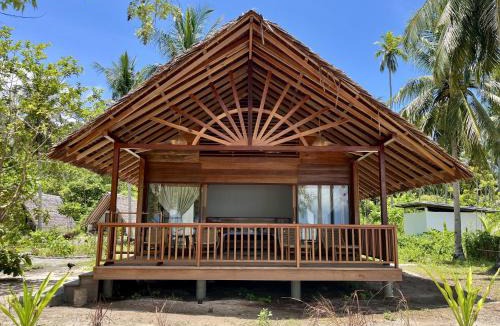 Bomba Resort | Reconnect - Private Island Resort & Dive Center Togean - Buka Buka Island