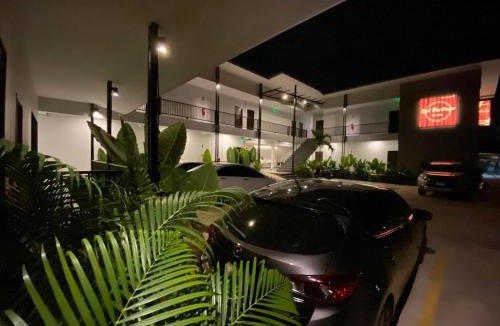 Uttaradit Hotel | Red Heritage Hotel