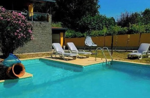 Aguiar de Sousa House | Refugio de las Sierras de Porto Luz y Martins Accommodation