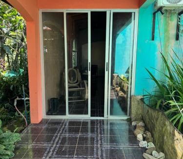 Monterrey House | Relaxed delfin