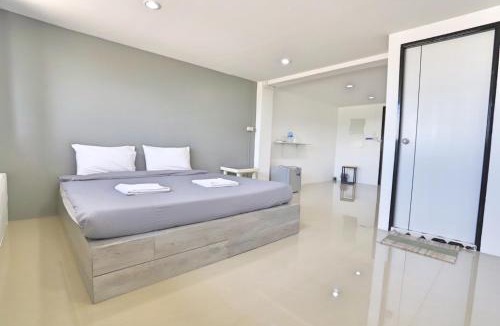 Nakhon Chai Si Hostel | Rest Point Sampran