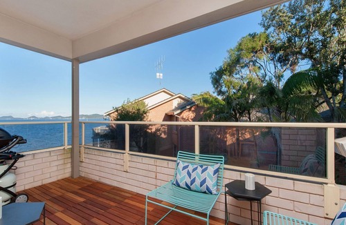 Soldiers Point Apartment | Right on the water at Soldiers Point