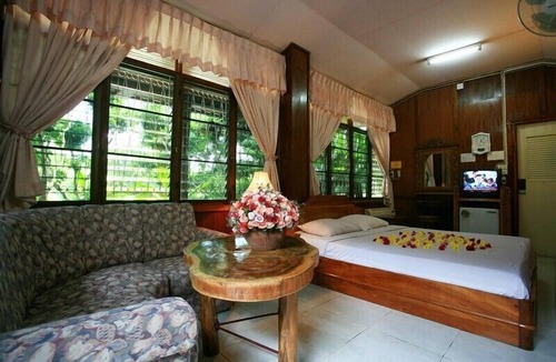 Mueang Ngai Hotel | Rimdoi Resort
