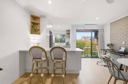 Coffs Harbour Resort | Riviera - Stylish Interiors, Sleeps 4, Walk to Beach