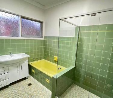 Epping House | Room 95