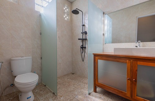 Sanur Kauh House | Roses Bali Homestay
