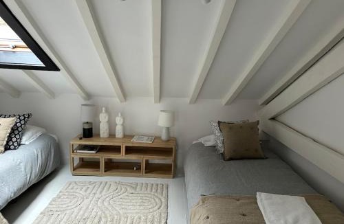 Riachos Apartment | Royal Barn Loft