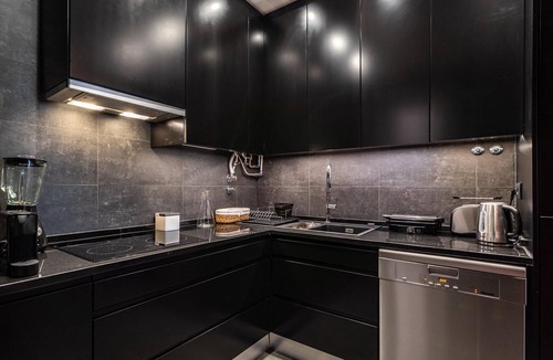 Lisbon Old Town Apartment | Ruby Red Apartment, Amoreiras, Lisbon