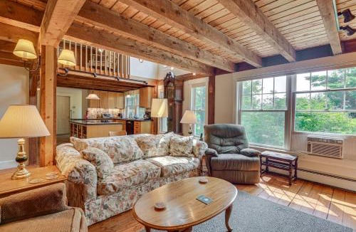 Hyde Park House | Rural Retreat 3 Mi to Morrisville & Rail Trail!