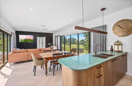 Glenquarry House | Rustic Luxury at The Old Dairy Stunning Escape