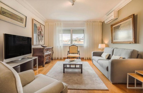 Santos Apartment | São Bento Gallery Apartment (River View & Garage)