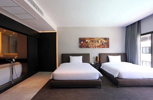 Huai Khwang Hotel | S Ratchada Leisure Hotel