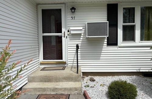 Springfield House | Safe & Quiet 3BR Cape: Sunroom Office + Yard