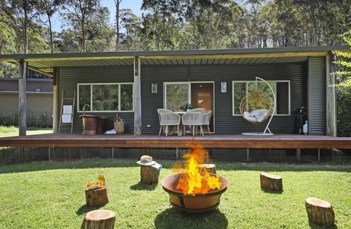 Barringella House | Saltwater Creek - immerse yourself in nature
