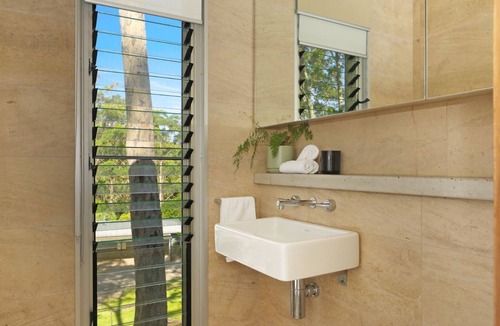 Barringella Apartment | Saltwater Creek - The Birds Nest