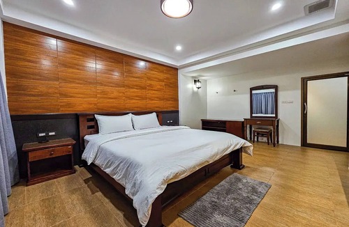 San Kamphaeng Hotel | Sanaepatan Home Resort