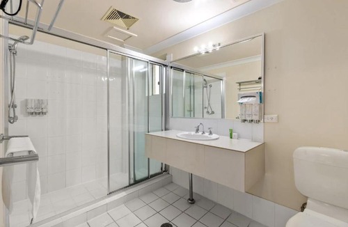 Coffs Harbour Resort | Sanctuary Resort & TreeHouse Restaurant