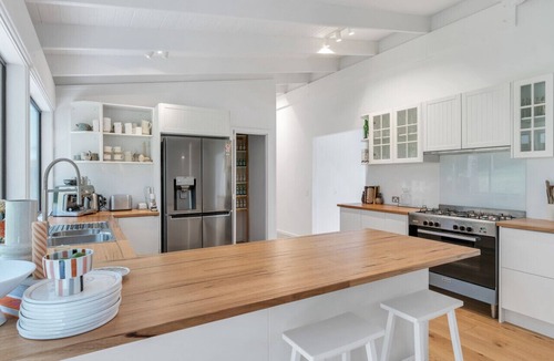 Bangalow House | Sanctuary Spaces - Casa King