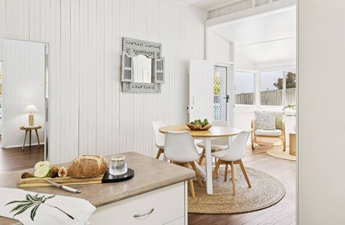 Yamba Cottage | Sandy Cheeks - Charming Beach Cottage - Holiday Yamba