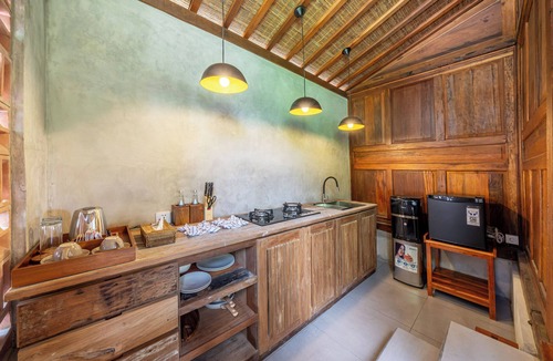 Kutuh Kaja Villa | Saughina Ubud Tranquil Ubud Villa with Private Infinity Pool and Jungle Views