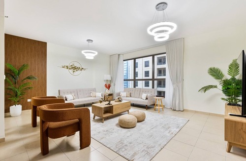 Dubai Marina Apartment | Savis Home – Oceanfront Serenity & Marina Views