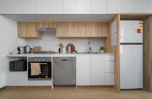 Hamilton Apartment | Scenic Nest - Hamilton Hideaway with Lush Views