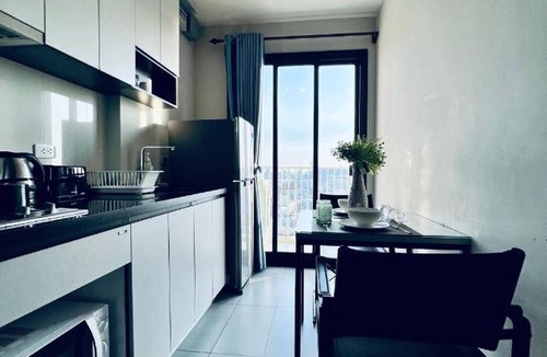 Pattaya Bay Condo | Sea View Room At Central Pattaya