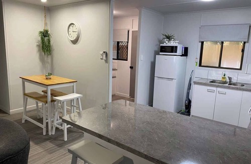 Slade Point House | Seaside Breezes with Wi-fi