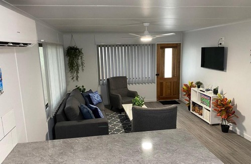 Slade Point House | Seaside Breezes with Wi-fi
